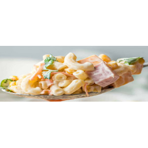 Salata od tjestenine sa šunkom, kukuruzom, paprikom i kremastim preljevom s dodatkom proteina za kuhanje - u jelo