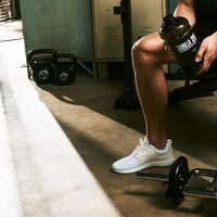 Gorilla Sports Cementni kettlebell 2-20 kg Gorilla Sports Cementni kettlebell 2-20 kg